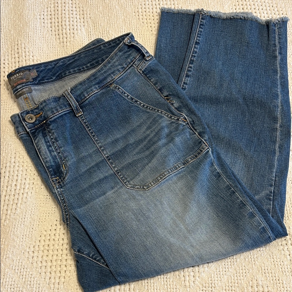 Torrid Crop Boyfriend Jeans